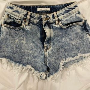 Pac sun Shorts size 24